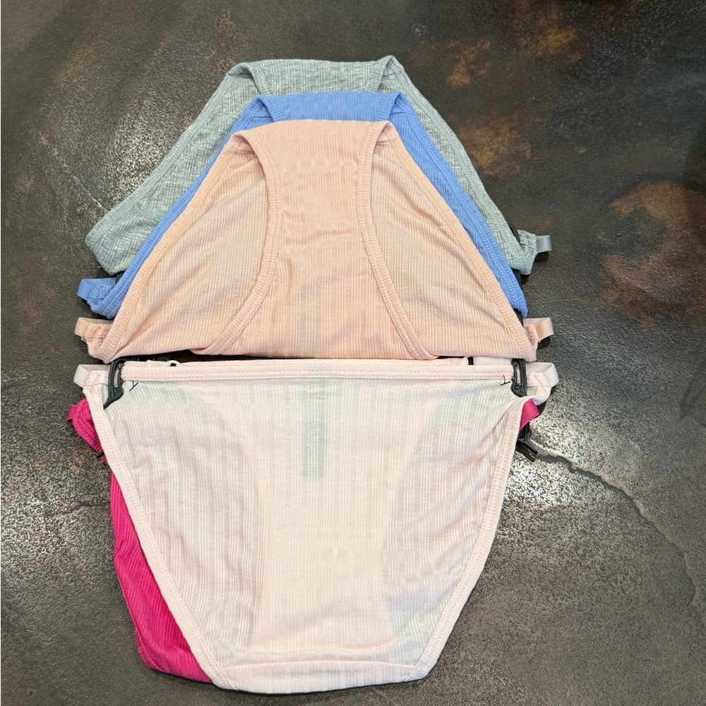 Steve Madden NWT Size S 5Pk Pinks, Blue, Gray, & Cream Ribbed Panties (I032) - Picture 7 of 10